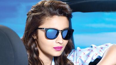 Alia Bhatt in Sunglasses Stylish Look