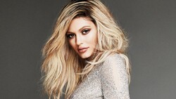 Kylie Jenner HD Wallpaper
