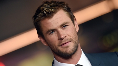 Actor Chris Hemsworth Cute Look