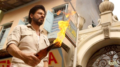 Actor Shahrukh Khan in Raees Movie