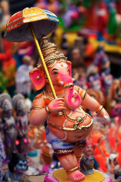 Beautiful Lord Ganesha Idol with Umbrella