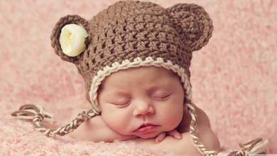 Beautiful Newborn Baby Wallpaper