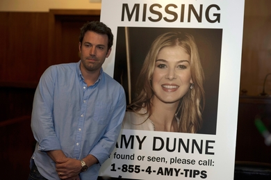 Ben Affleck Nick And Rosamund Pike in Gone Girl Movie