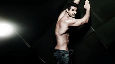 Body of John Abraham Photo