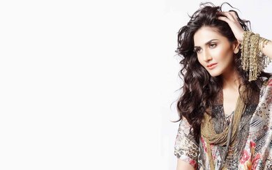 Bollywood Actress Vaani Kapoor Photoshoot