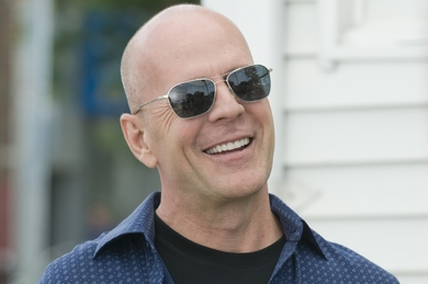Bruce Willis Wear Sunglass HD Wallpaper