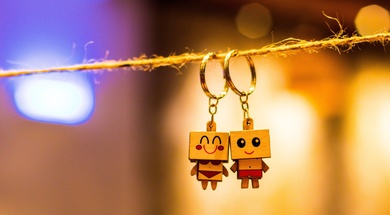 Creative Couple Box Keychain 4K