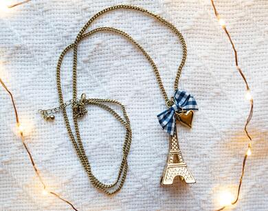 Eiffel Tower Pendant With Chain