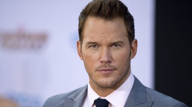 Famous Actor Chris Pratt in Handsome Look