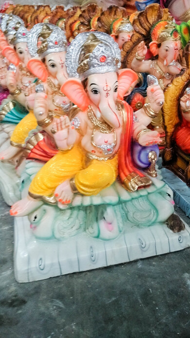 GAnesha Statue for Ganesh Chaturthi