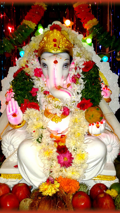 God Ganesha in Ganesh Chaturthi Mobile Photo