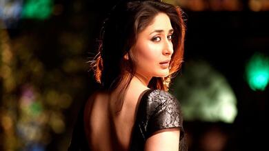 Kareena Kapoor Backless Saree Photo