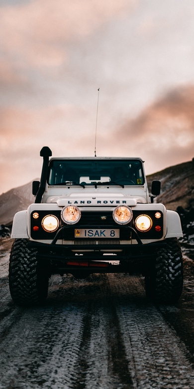 Land Rover Car Photo