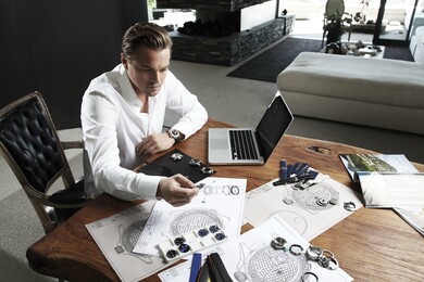 Leonardo Dicaprio Engaged In Work