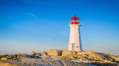 Lighthouse at Sea Ultra HD 4K Picture