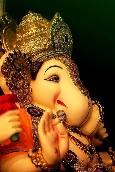Lord Ganesha Beautiful Idol