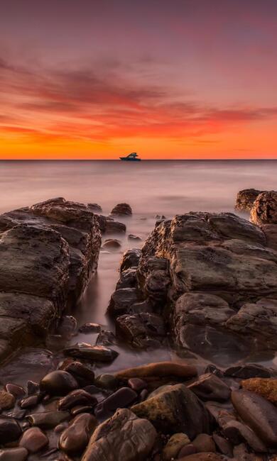 Nature Sea and Rocks Pic