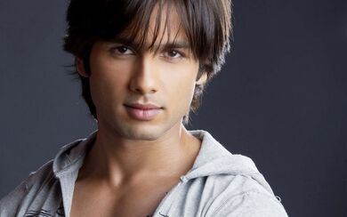 Shahid Kapoor Cute Image