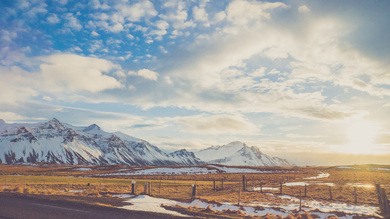 Snow Mountain and Clean Cloud 4K