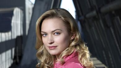 Sophia Myles Hollywood Actress Photo