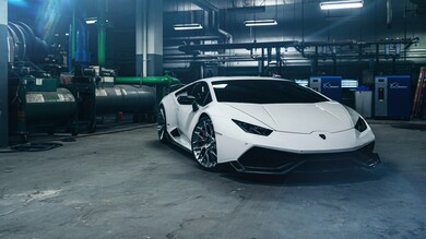 White Lamborghini Huracan 4K Photo