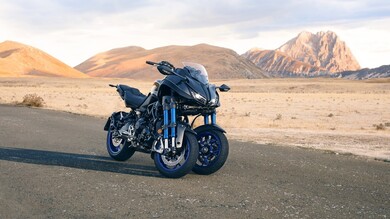 Yamaha Sports Bike Photo