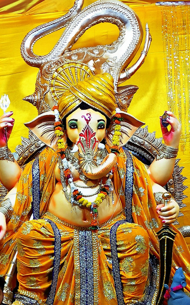 Yellow God Ganesha Idol Statue