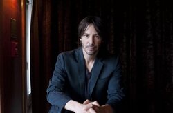 Actor Keanu Reeves Innocent Look Photo