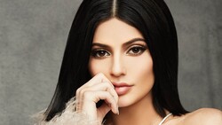American Celebrity Kylie Jenner Closeup Face