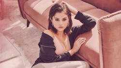 American Singer Selena Gomez 5K Photo