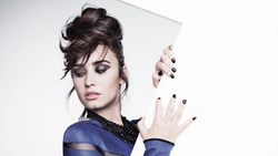 Beautiful Demi Lovato Singer Wallpaper