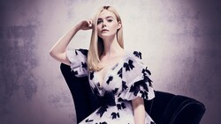 Beautiful Elle Fanning Celebrity Wallpaper