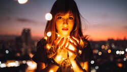Beautiful Girl Lights Potrait 5K