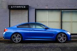 Blue BMW Car Wallpaper