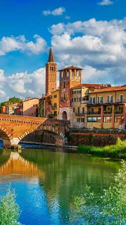 Bridge on Water City Pic