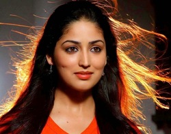 Crazy Look of Yami Gautam in Flying Hairs