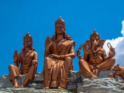 Ganesh Along With Mother Parvati Maata And Brother Subrahmanya Swamy