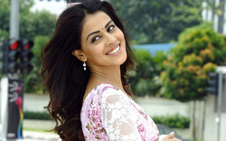 Genelia DSouza Cute Smile Photo