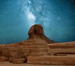 Great Sphinx And Pyramid of Giza Egypt