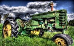 Green John Deere Tractor Photo