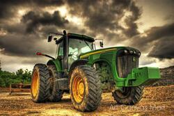 Green John Deere Tractor Pic