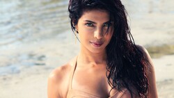 Heroine Priyanka Chopra at Beach Wallpaper