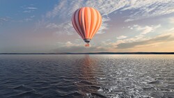 Hot Air Balloon Over The Lake 5K