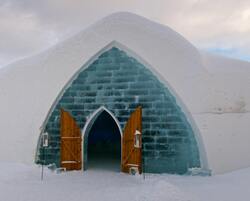 Igloo Home Design During Winter