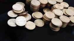 Indian 5 Rupee Coins Currency Wallpaper