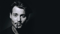 Johnny Depp Smoking Cigratte