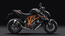 KTM 1290 Super Duke R Sport Bike