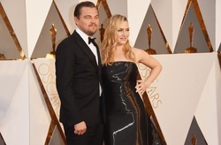 Leonardo Dicaprio With Kate Winslet During Academy Awards