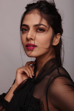 Malavika Mohanan Indian Film Actress