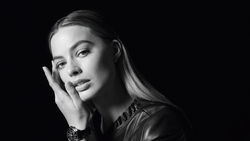 Margot Robbie Black and White Actress Photoshoot